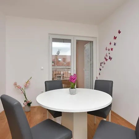 Apartment Anna A2+2
