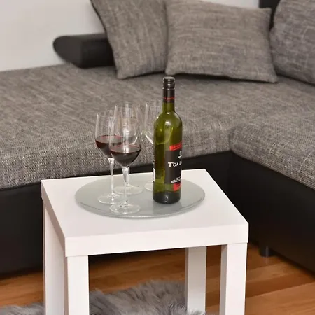 Anna A2+2 Apartment