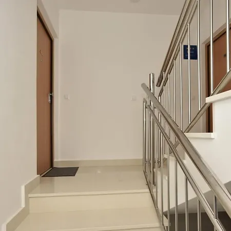 Appartamento Anna A2+2 Makarska