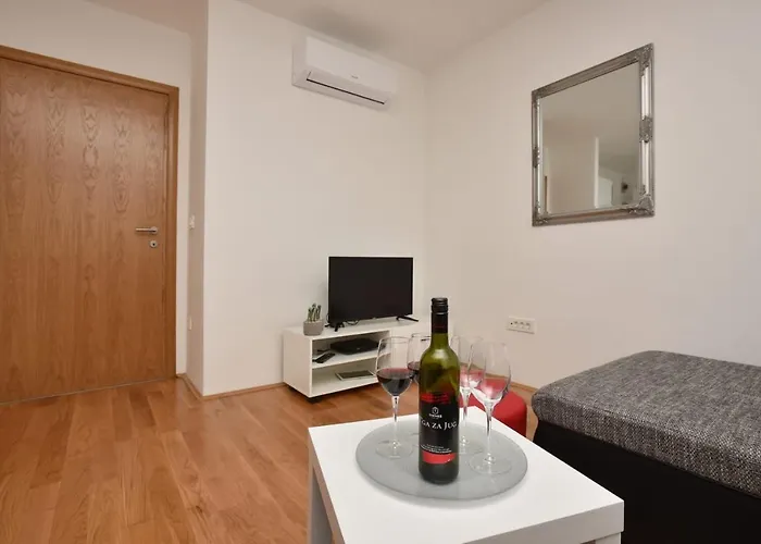 Apartman Anna A2+2 Makarska